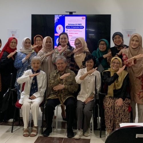 Dosen FK UPI Berbagi Ilmu di IIK FPMIPA UPI: Pengobatan Flek Wajah dengan Chemical Peeling